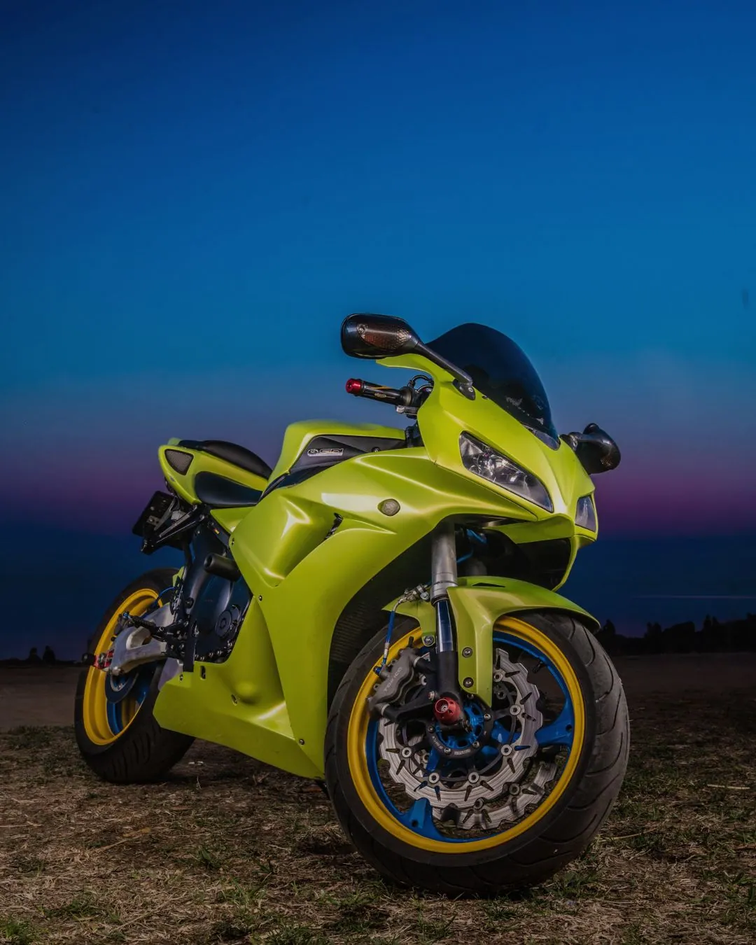 160+ বাইক নিয়ে ক্যাপশন Bike Lover Caption in Bangla 2024 16 বাইকের পিক (1) (1)
