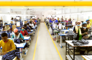 গার্মেন্টস চাকরি থেকে অব্যাহতির জন্য আবেদন